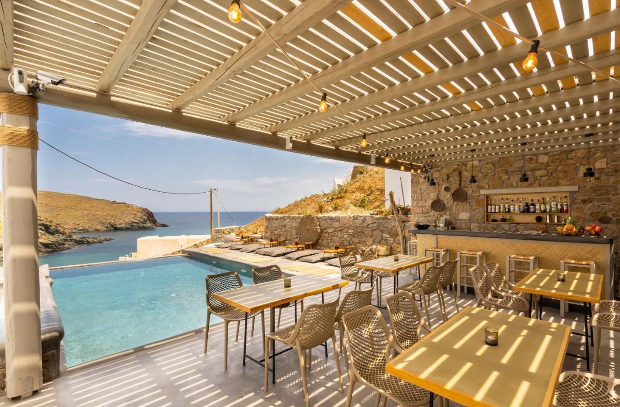 Sea Rock & Sky Private Residence Merchia Beach Exterior photo