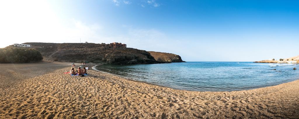 Sea Rock & Sky Private Residence Merchia Beach Exterior photo