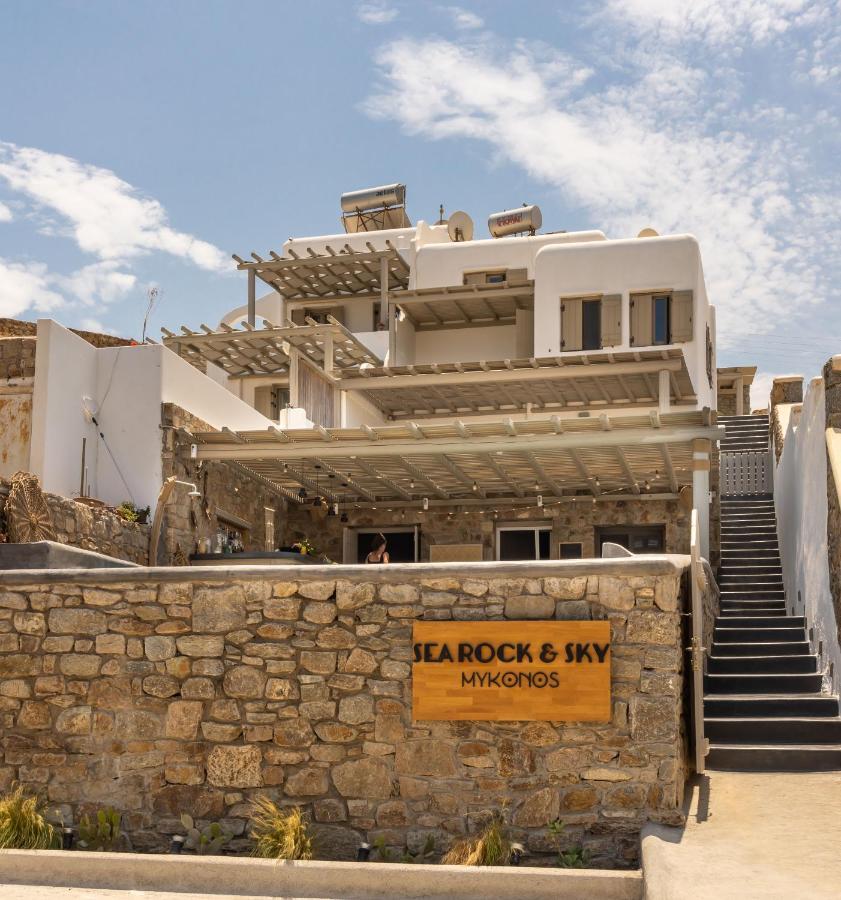 Sea Rock & Sky Private Residence Merchia Beach Exterior photo